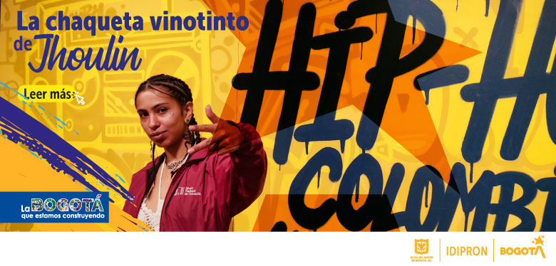 La chaqueta vinotinto de Jhoulin