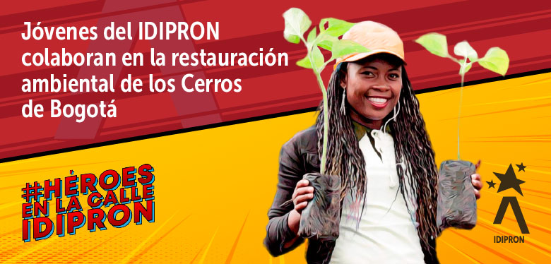 Jóven mujer sonriente en conservación ambiental